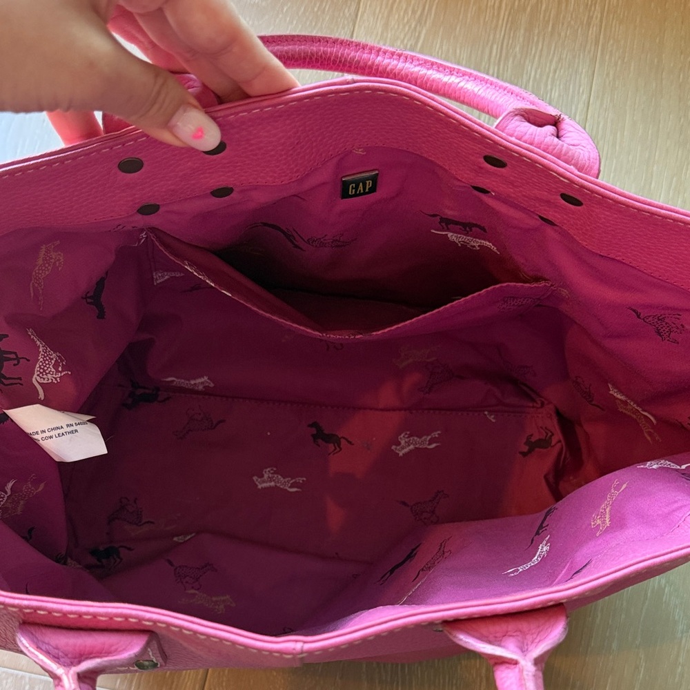 GAP Pink Pebbled Leather Tote Bag - Picture 4 of 7